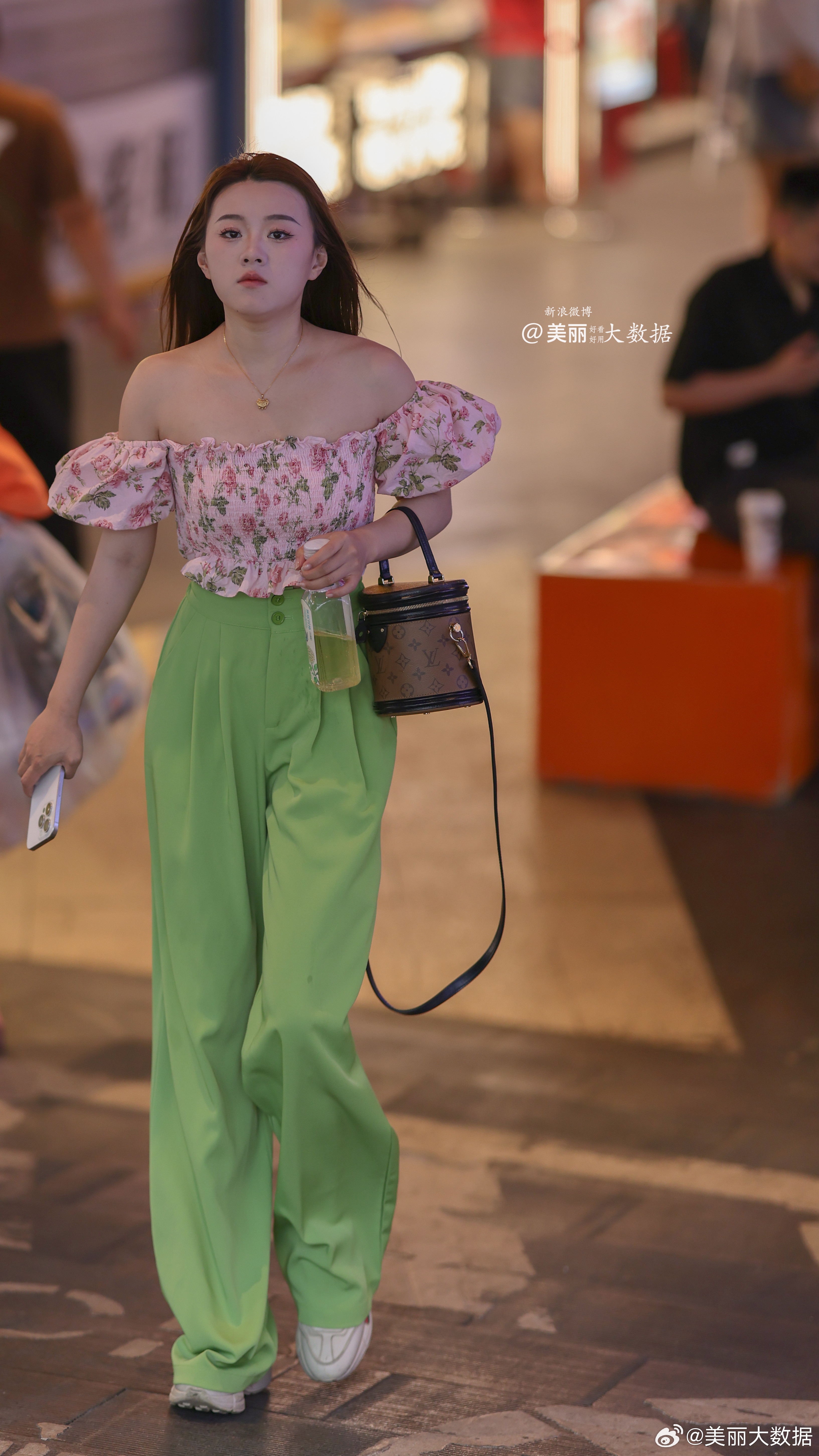 这个颜色好撞[大笑]​​​