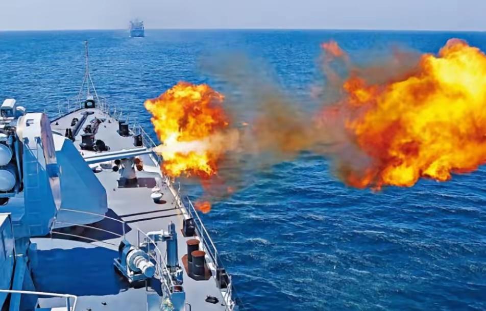 开火了！开火了！日本人破防开骂！黄海军演这事！明眼人都看得出门道！我