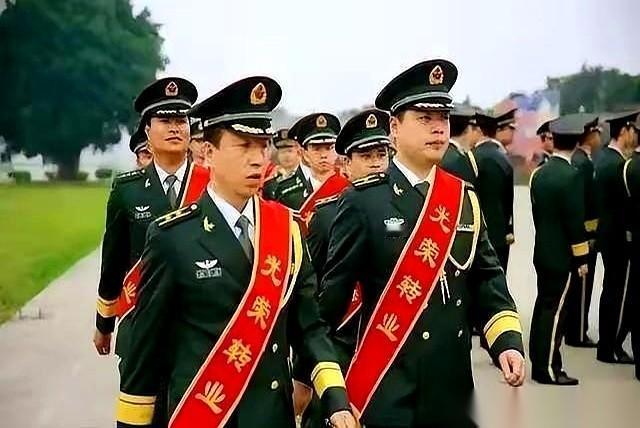 你知道这世上最牛的“贵人”是什么样的吗？是你被提拔了，一头雾水，满世界感谢了一