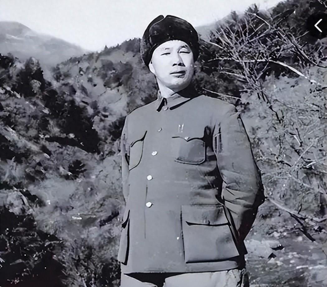 从主管三军到一夜之间被提拔又撤职，他复出后为何不再像以前那样受重用？1955年