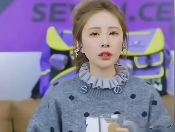 刘国正媳妇卢璐终于道歉了！王楚钦和樊振东比赛时输了，她的一句:王楚钦输球怎