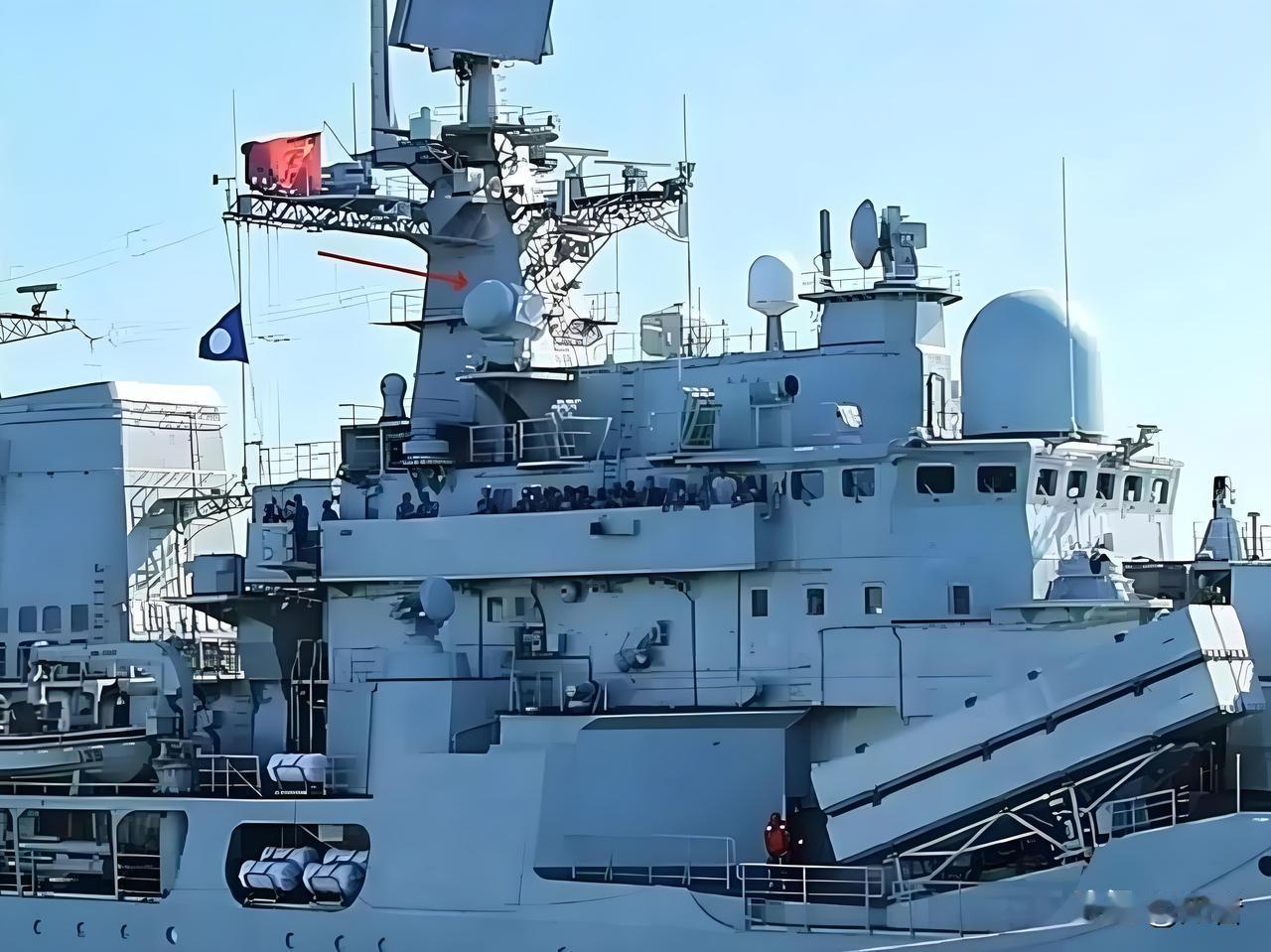 中国军人就是牛！中国军人敢打必胜！南海舰队全体官兵誓词！中国军人只有