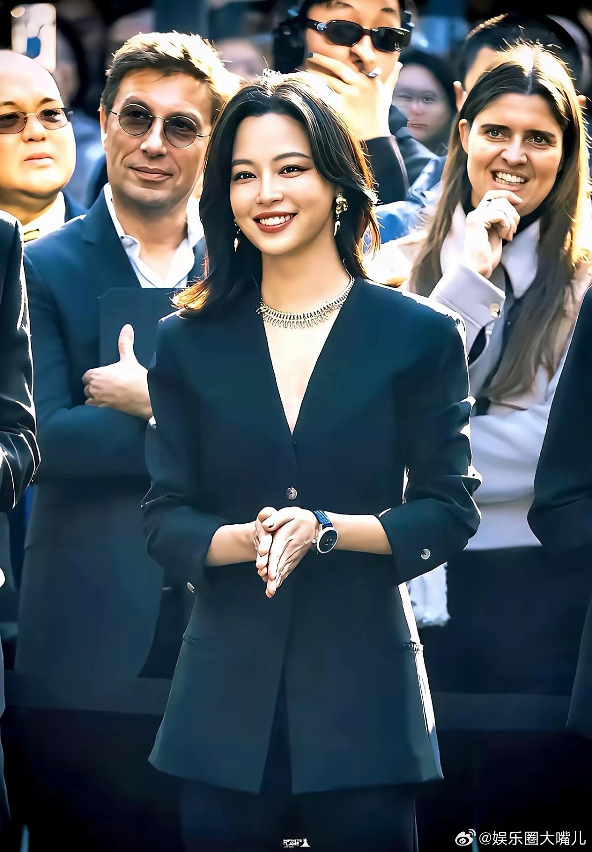 不查不知道，一查吓一跳，终于知道为什么甄子丹这次比导演还激动，因为辛芷蕾终于把华