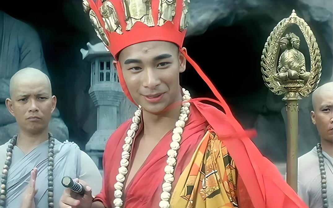法海要是去了兰若寺，能不能拿捏普渡慈航？咱就这么讲吧！两人真要是刚起来，大概