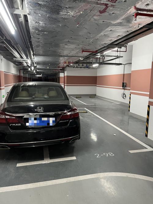 昆明网民留言反映呈贡某小区物业不当出租停车位的问题3月1日昆明网民通过人民网