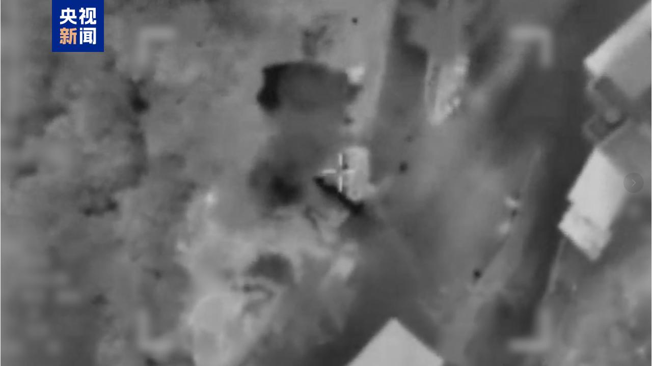 黎巴嫩自毁长城以色列让黎巴嫩解散真主党武装，说真主党不解散就打你，黎巴嫩还真信