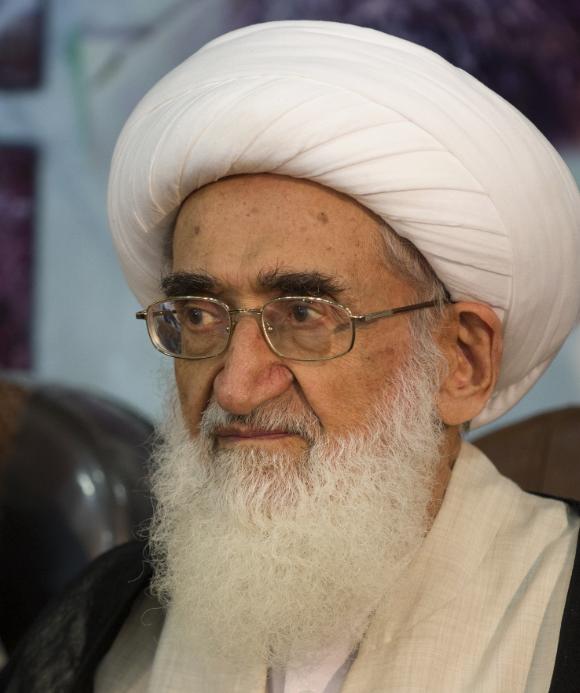 【伊朗追杀令还是来了，目标：特、内】伊朗两位百岁宗教领袖发出全球追杀令，这事