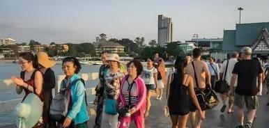 一位德国华人表示“之所以欧洲人，讨厌中国人，就是因为，在马路上看到一群人，大喊大