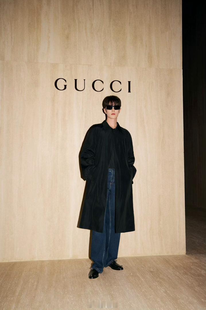 曝正午翻拍三国演义主演阵容网传肖战出演正午版三国演义哈哈哈哈哈就是说肖战都快成