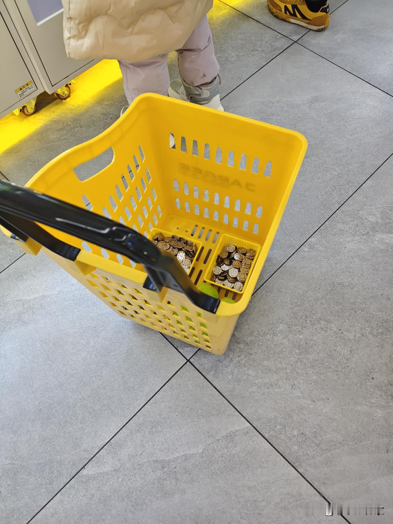 劳A事件是真的，我见过一个小学同学，家里有点钱，没有在中国上高中，高中直接出国了