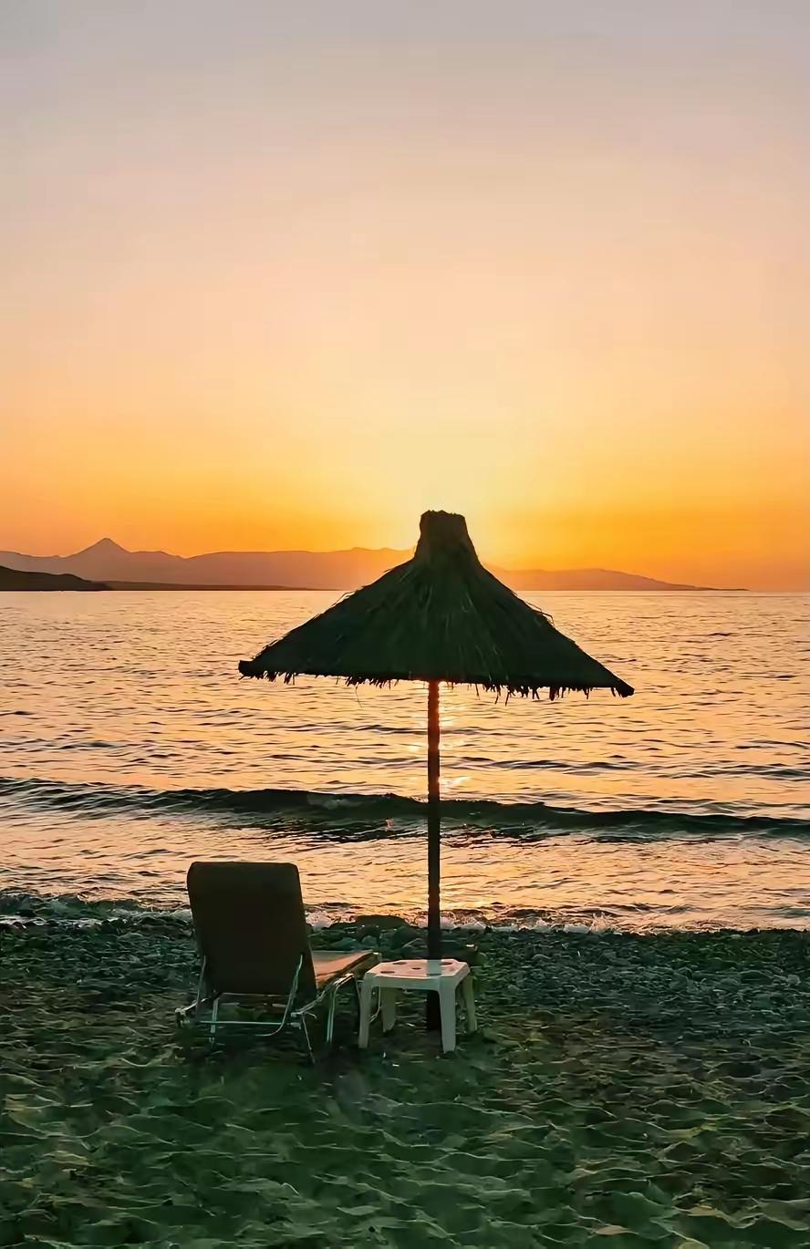 非常通透的一段话：“男人最大的悲哀，就是一辈子都没弄明白一个简单的道理，那就是这