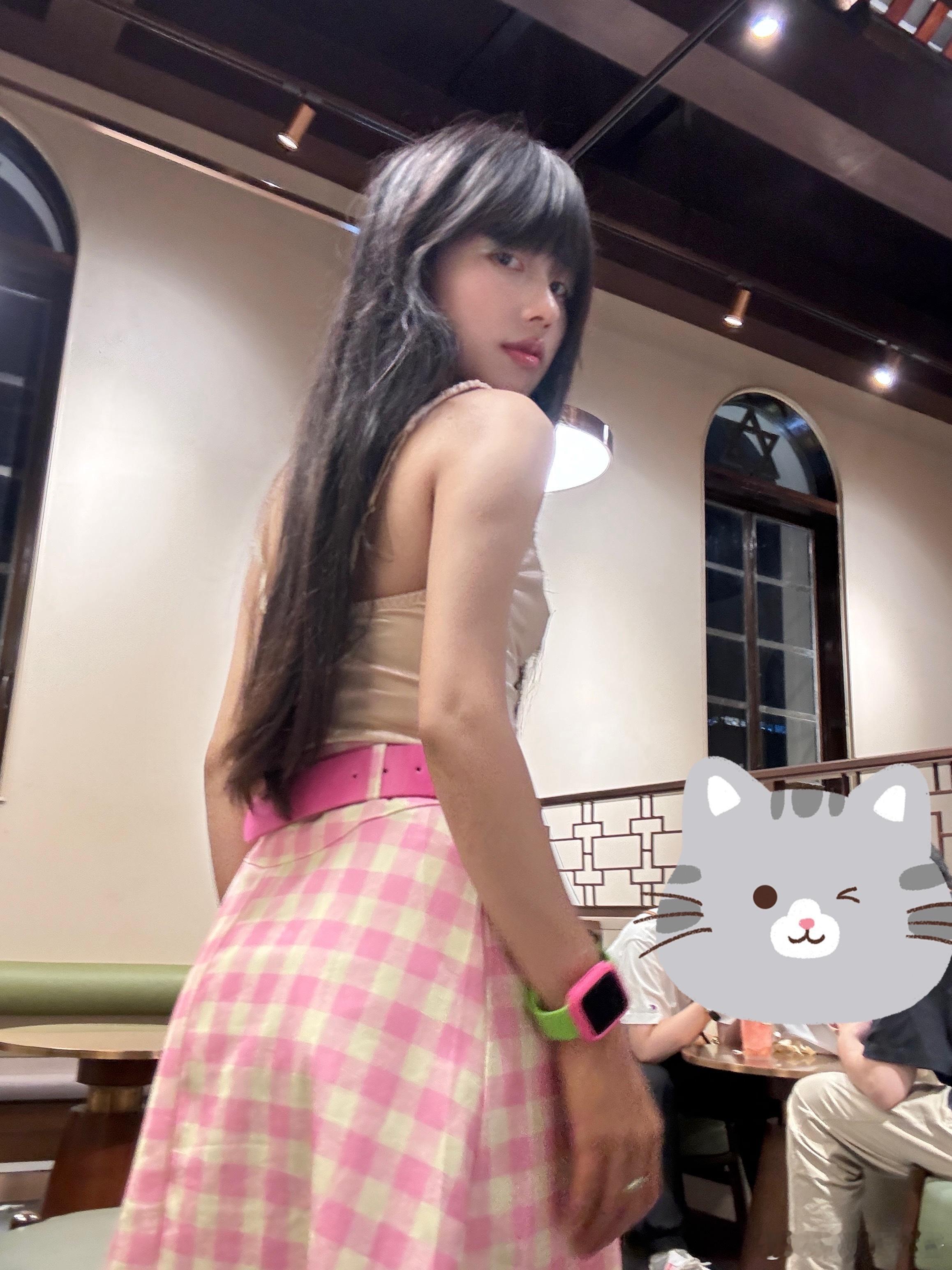 买了新的女仆装不知道穿上会有多软糯🙋