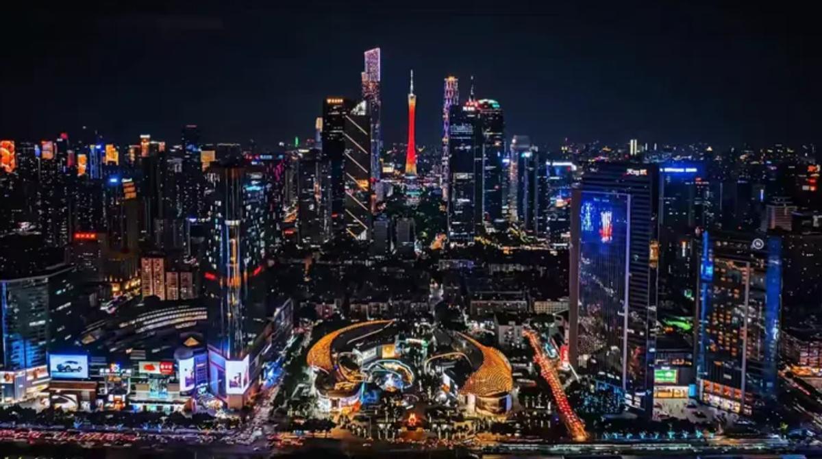 广州重回全国GDP第四城，第四个资金总量超10万亿的城市来了。这是截止