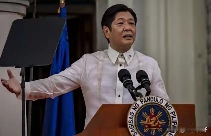 菲律宾开始跟我们喊话了，希望把之前的问题放一放，先谈在经济上的合作。菲律宾想