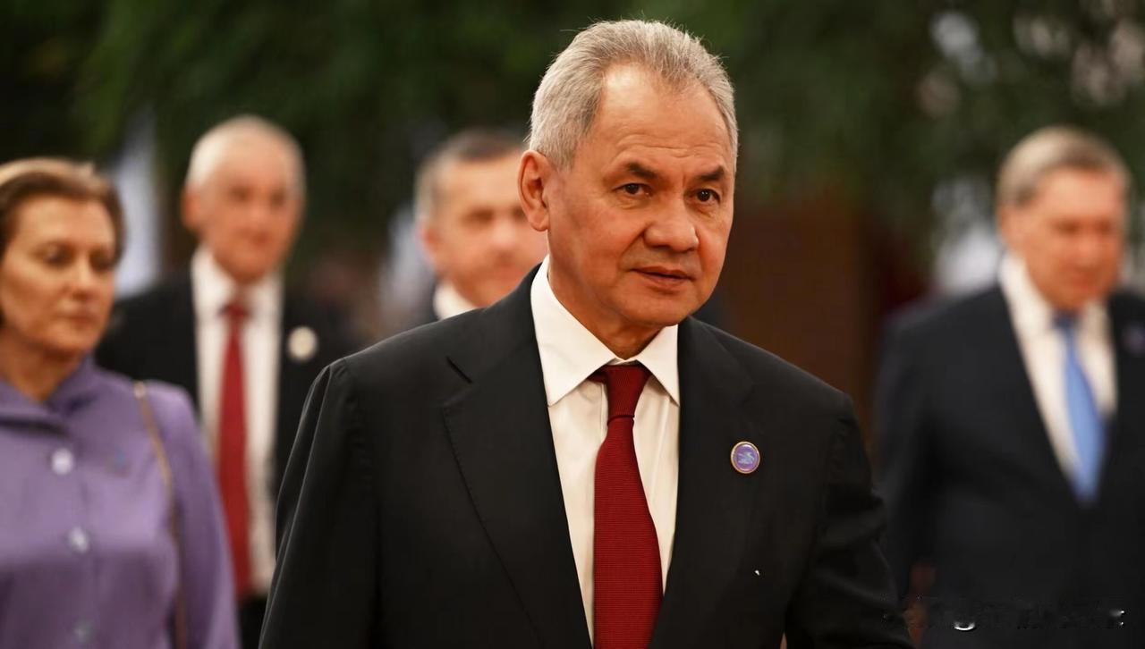 绍伊古险遭暗杀！乌克兰干的随着调查的深入，绍伊古遭遇暗杀事件终于真相大白。1