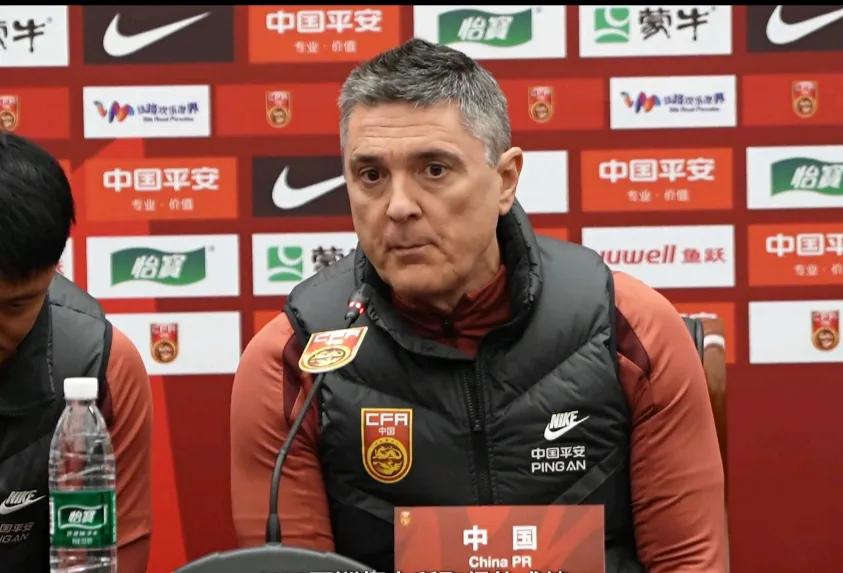 U23国足主帅安东尼奥透露了球队上下半场表现差异较大的原因。在2-2战平泰国U