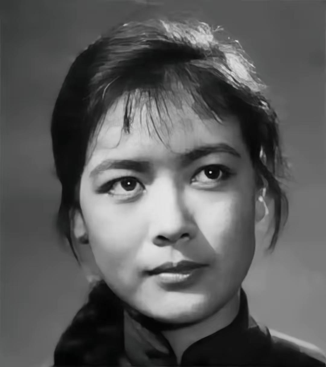 1997年，杨雅琴去世，然而，她的两任丈夫都拒绝出席葬礼，临终之际，她含泪说出：