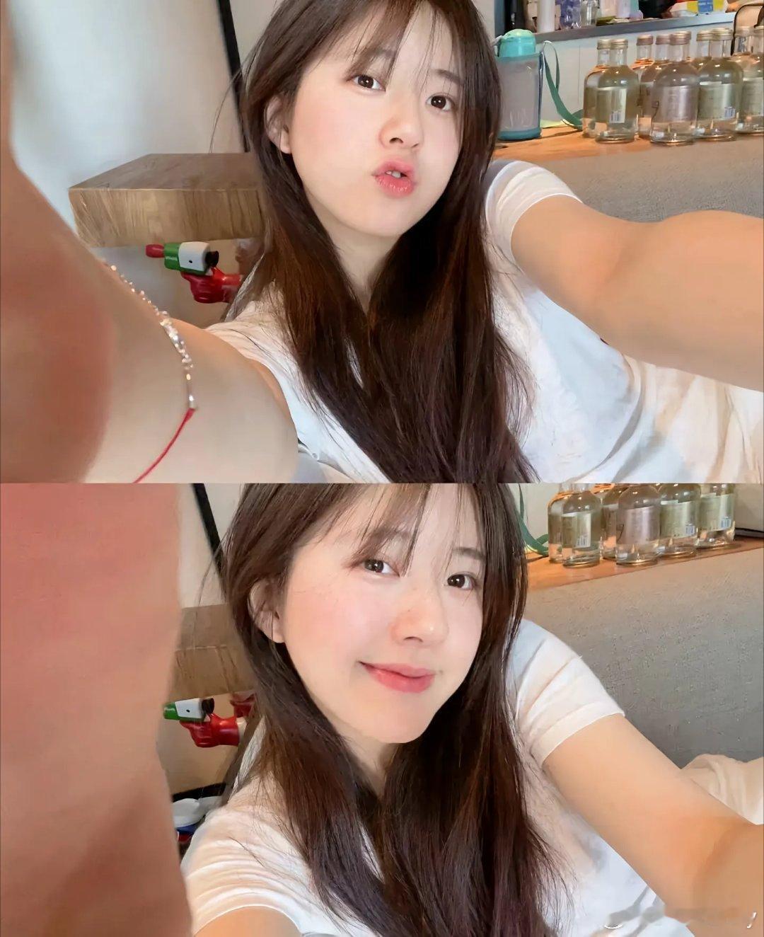 #赵露思#你喜欢哪几张赵露思萌萌的照片呀？​