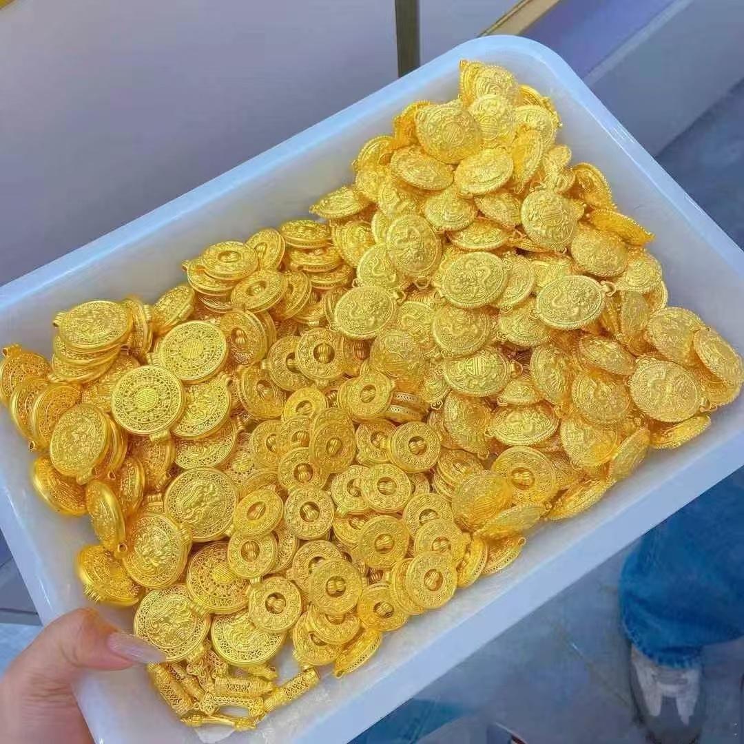 明年金价会突破5000美元吗黄金再次正式站上1000大关900可能再次成为历史今