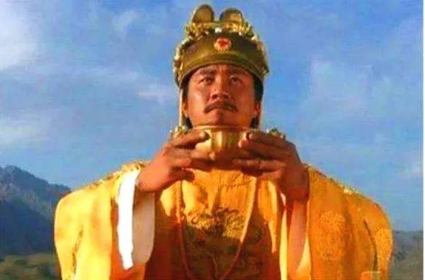 今日话题：朱元璋为汉人做了多少贡献？？？网友甲：秦始皇家族富裕，在先人的基础