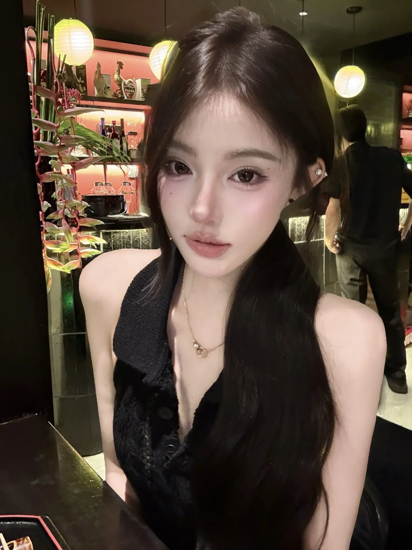 女人实在无须楚楚可怜