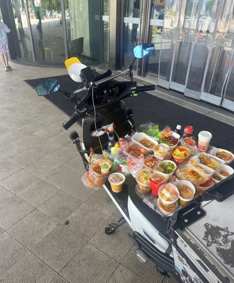 那天美团来了个新人，他说根本吃不完……