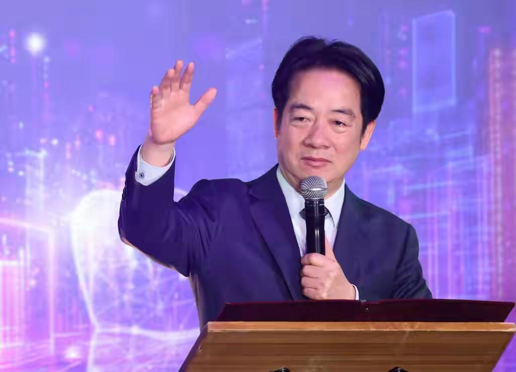 史上首次！赖清德窜访行程取消，三国禁止专机过境，绿营彻底破防。原本，赖清德计划在