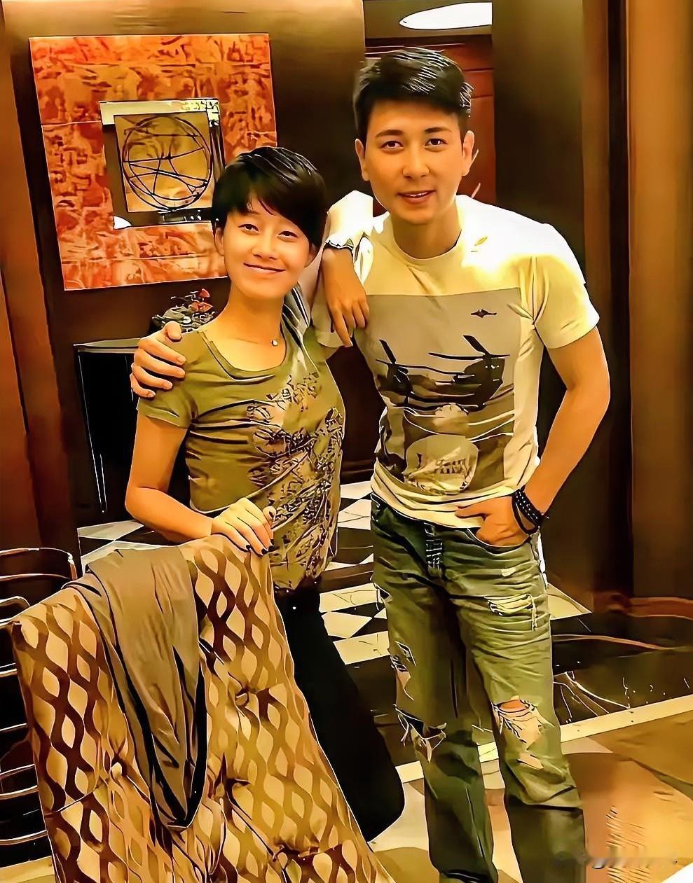 马伊琍是有了新男友，还是参加酒局和好哥们PK。有人说是新男友，觉得不大可能，一般