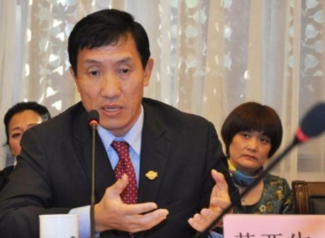 中国人均收入只有美国的8%！就是这位中国经济领域专家-黄亚生，他劝告中国人不要相