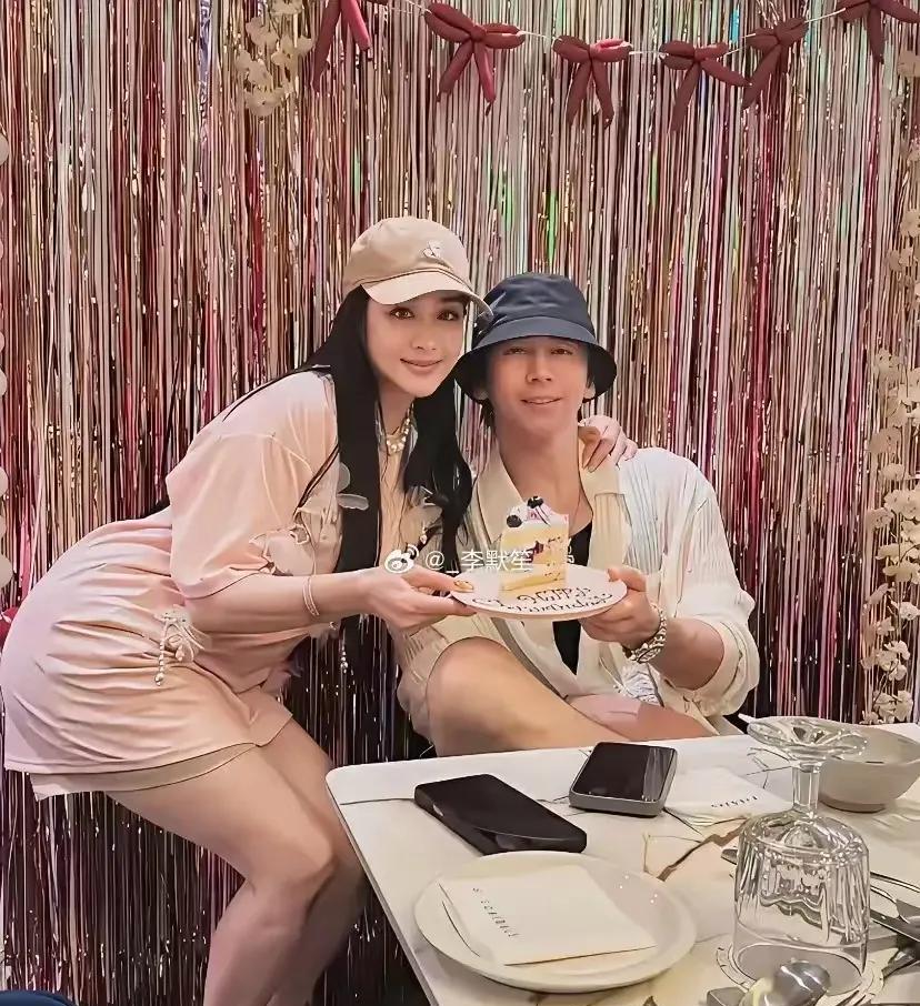 果然最理解张伦硕的人是钟丽缇啊我终于想清楚了钟丽缇为什么不帮张伦硕了张伦硕