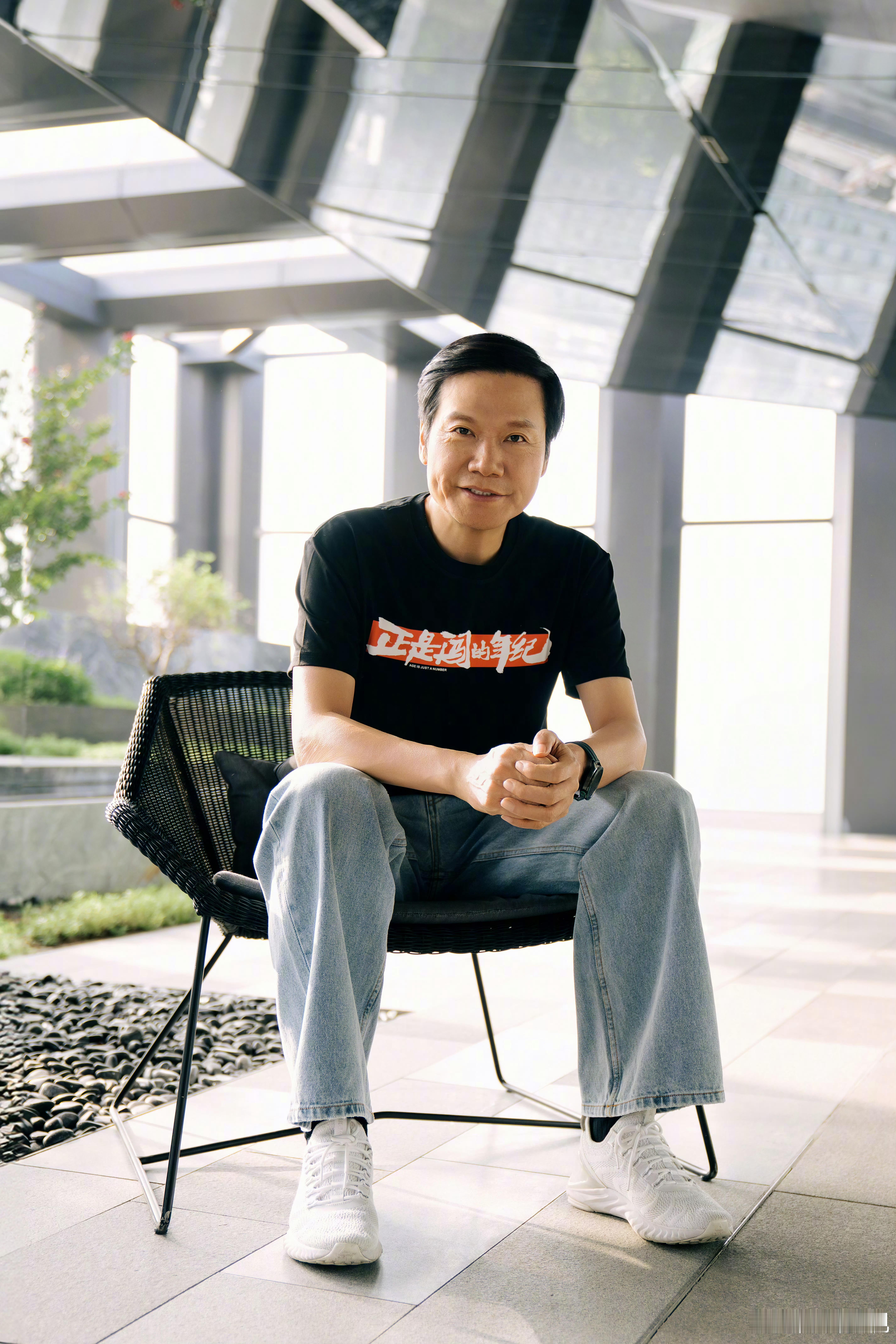 想给家父买一件雷军同款T恤[doge]​​​