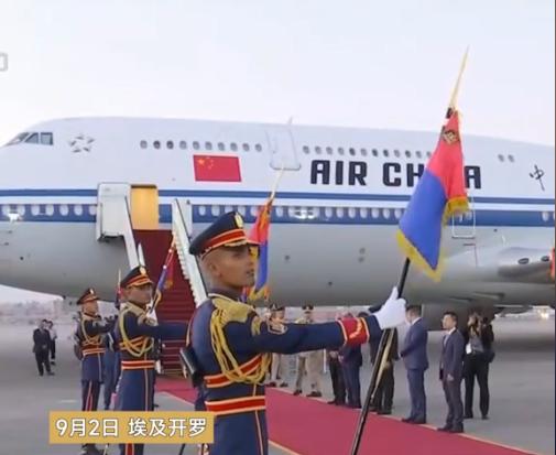成了！埃及和中国签约。 9月2日上午，中方领导人同埃及总统塞西在开罗太阳宫举
