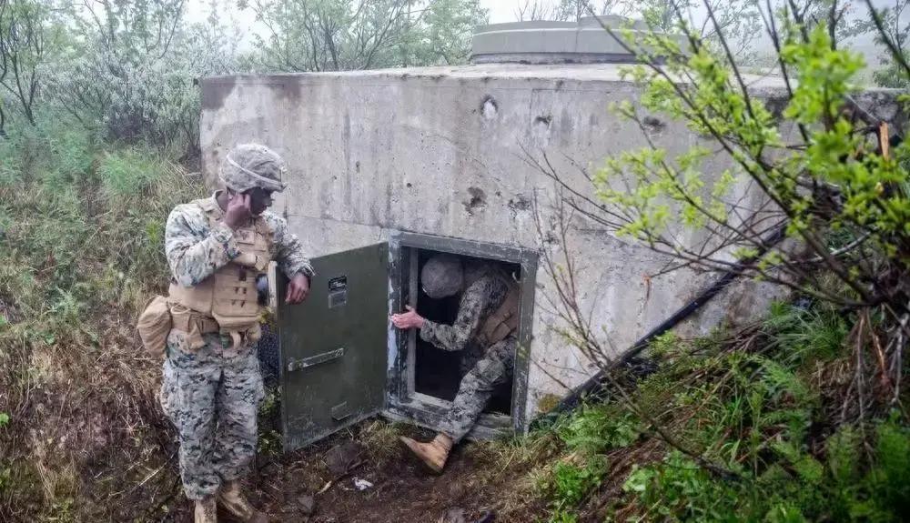 爱沙尼亚开始害怕了。俄罗斯卫星通讯社12月19日报道，爱沙尼亚已着手建设波罗