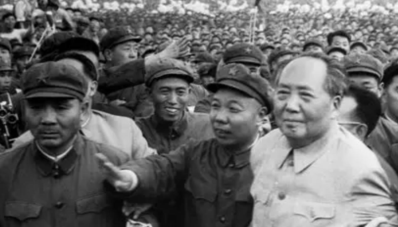 毛主席最霸气的语录：“不论你官多大，无非是当主席，当总理，当部长，当省长，那么大