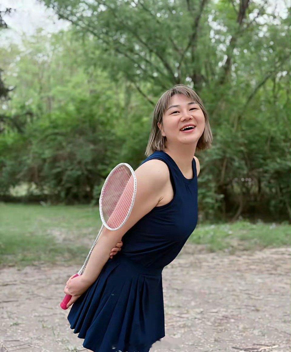 不是所有人瘦了都好看的，至少目前看到两个实例，一个她，一个杜海涛​​​