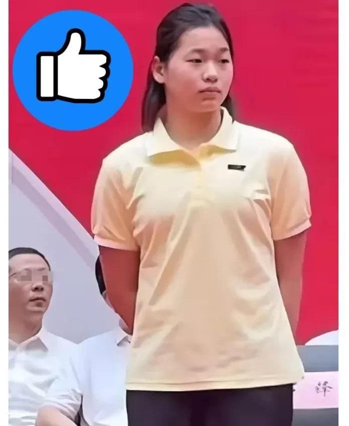 都说全红婵去暨南大学，图个离家近。这想法太小看人了，这步棋走得可比“方便”两个