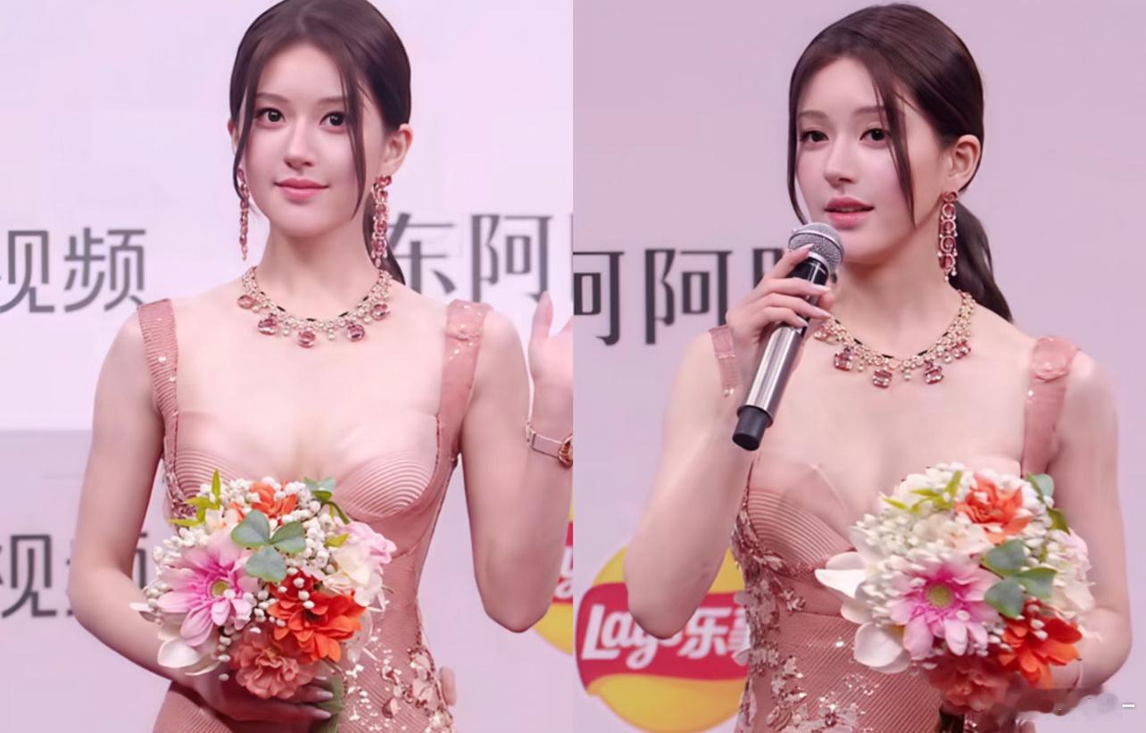 今天星光大赏除了赵露思妆造还有啥别的讨论度高的吗？