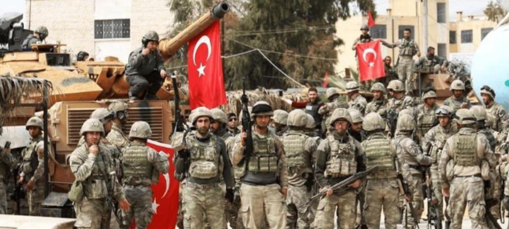 就在全世界都盯着美伊互怼的时候，一个让人没想到的事儿发生了——土耳其跳出来，不但