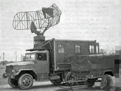 由于新德里在上世纪五十年代从花旗国和约翰国进口的雷达（例如AN/TPS-1E和A