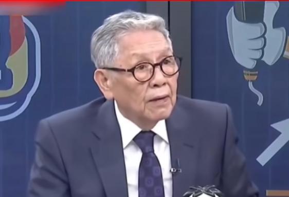 台湾名嘴帅化民将军在中天节目上，直截了当的说马英九现在就是被人操控及利用，一个人