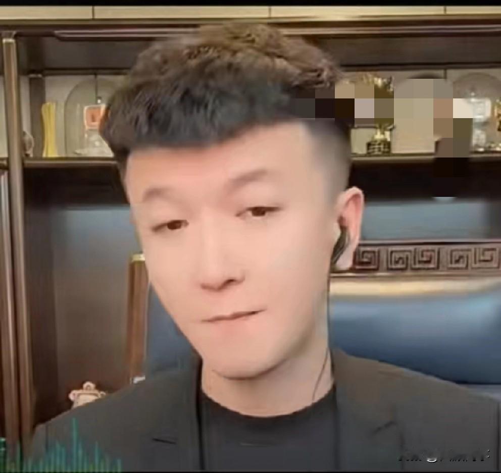驴家一哥称伽柏已经脱离辛选单干,蛋蛋是受快手邀请,和辛巴以及辛选也没有关联!