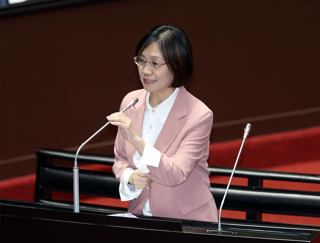 陈水扁保外就医逾11年翁晓玲轰司法人员：失明还失智？陈水扁保外就医至今已超过