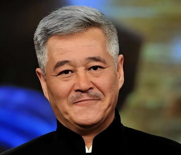 全网看懂赵本山的难！赵四直播曝出内幕，看似赚大头，实则默默兜底百个家庭✨赵