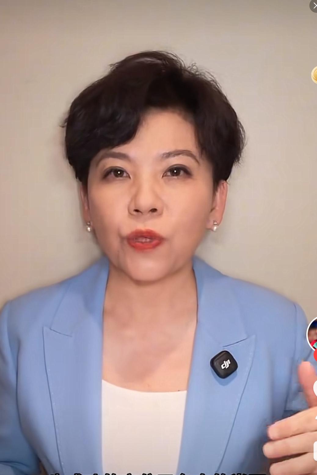 被问到你是怎么看待林诗栋战胜松岛辉空的表现时，国乒前辈邓亚萍第一句话就是：这是被