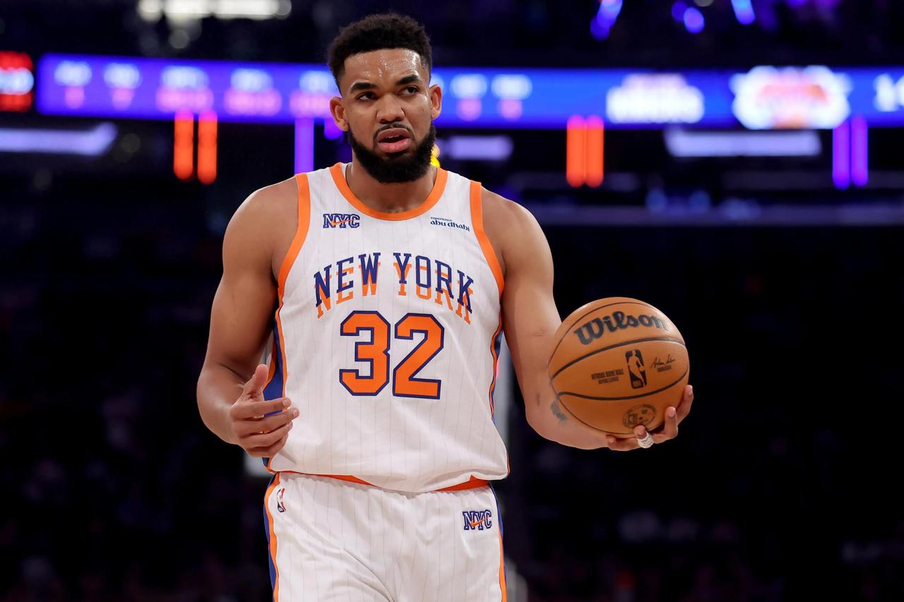 NBA总决赛的X因素——唐斯！随着马刺进入到了总决赛，NBA总决赛的对决也是出