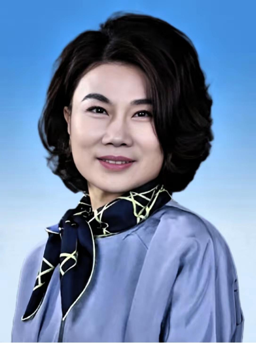 董明珠这招真是硬[赞]有些人被气得牙痒痒！​今天路过家电卖场，一眼就瞅见格力空