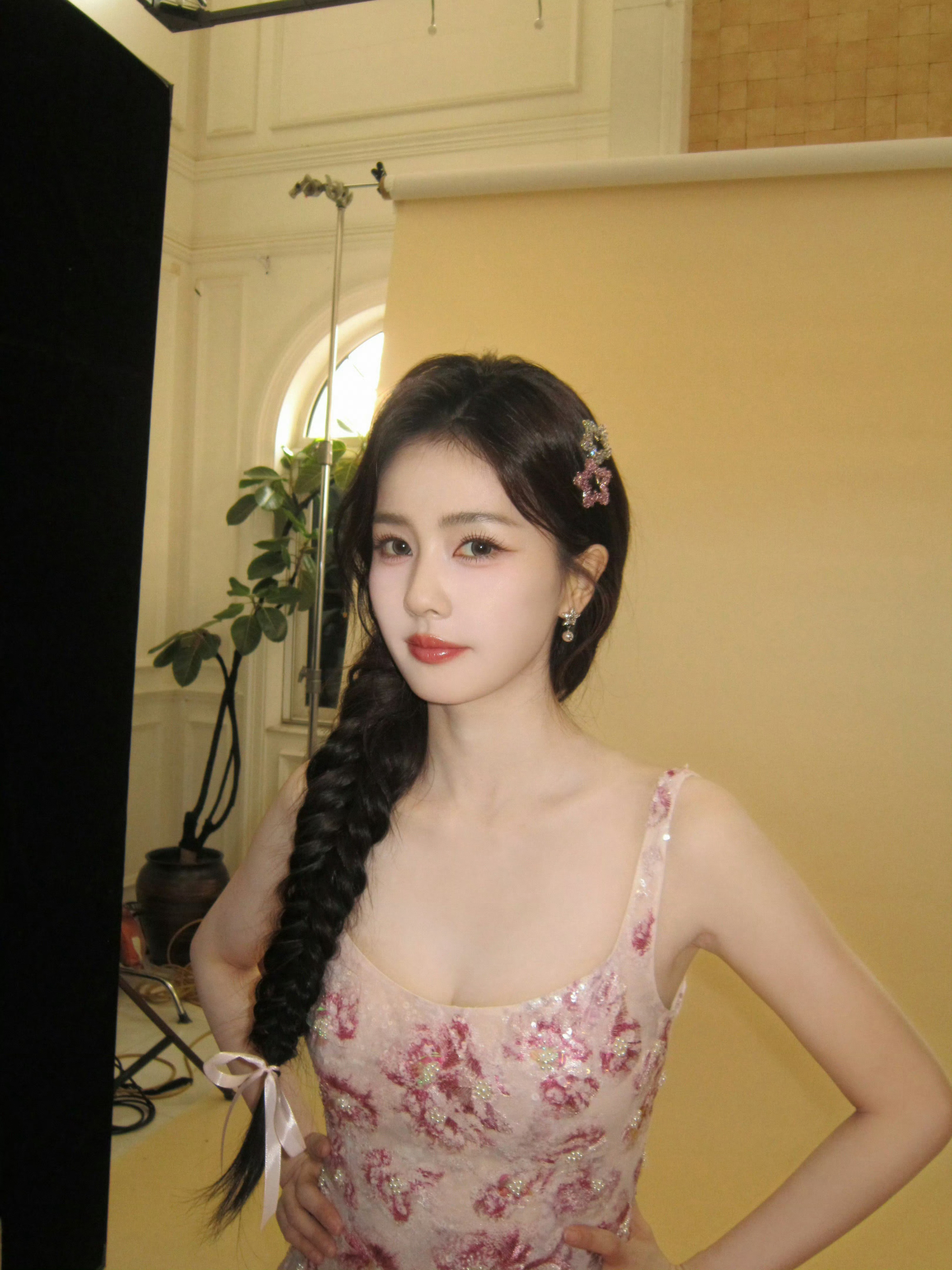 夏天就要穿裙子，裙子好啊裙子秒啊白鹿