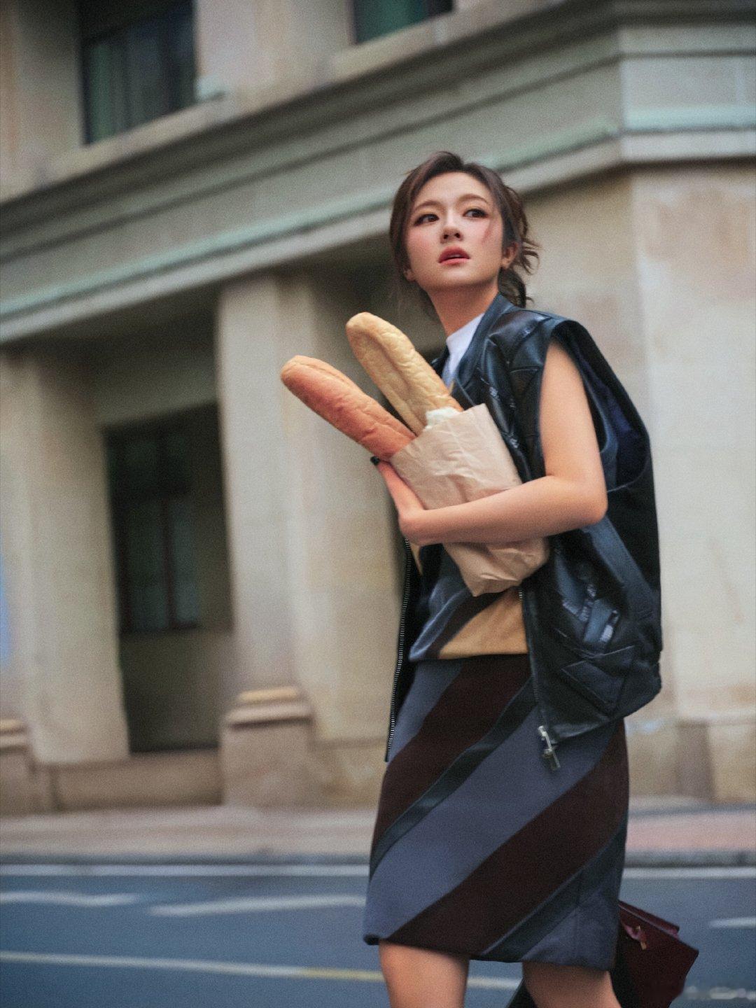 李兰迪早八都这么美这个李兰迪也太美了吧！！这组图有早期小妞电影女主内味了，每天