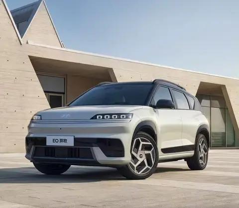 品质和售后：心里踏实这是北京现代这类老牌合资企业的核心优势。你不用担心它哪天突