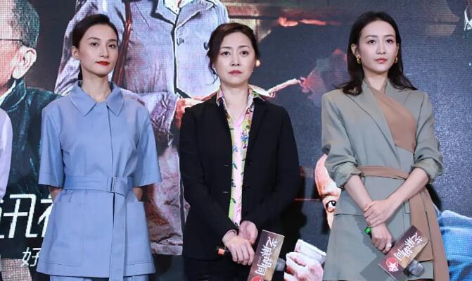 这三位女明星里，长相平平的刘蓓看起来却是最有气质的一位，王鸥长的好看，但是她有点